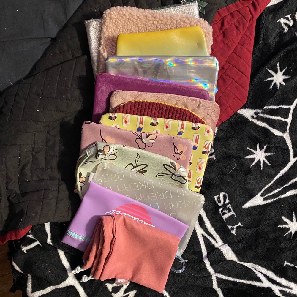 Lot of Ipsy bags